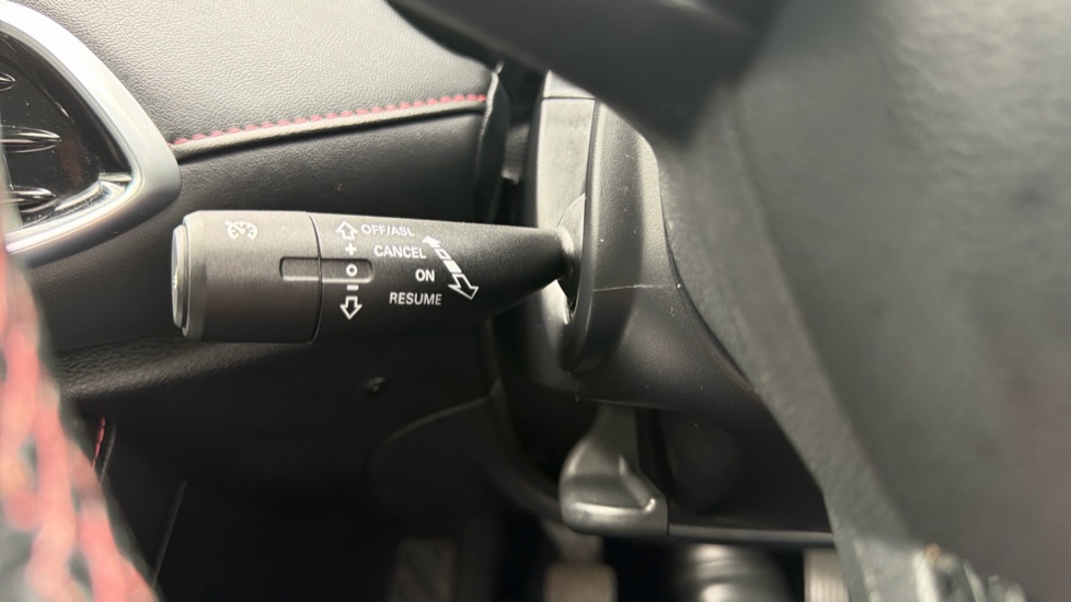 MG HS 1.5 T-GDI Trophy 5dr Petrol Hatchback - Image 28