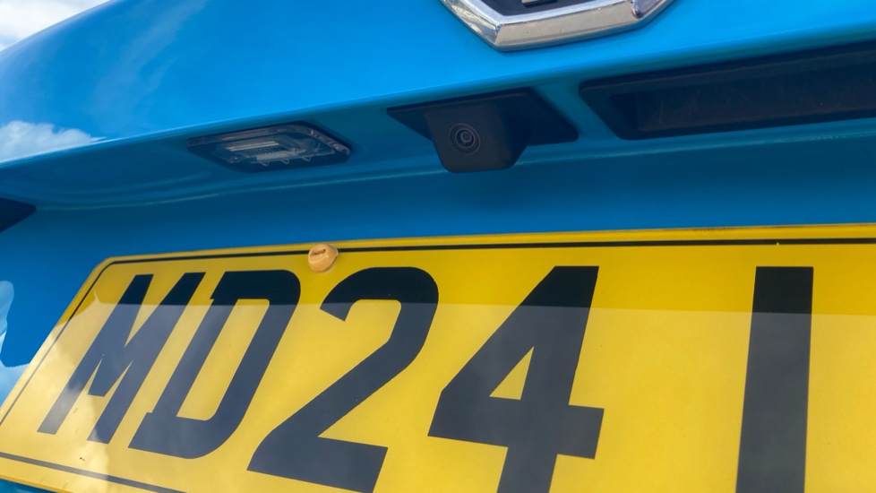 MG HS 1.5 T-GDI Trophy 5dr DCT Petrol Hatchback - Image 32