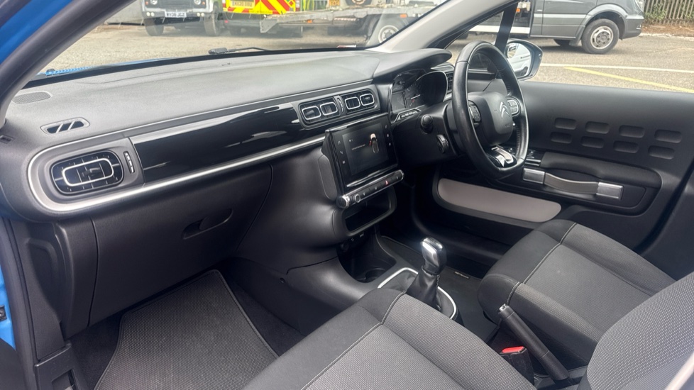Citroen C3 1.2 PureTech 82 Flair 5dr Petrol Hatchback - Image 9