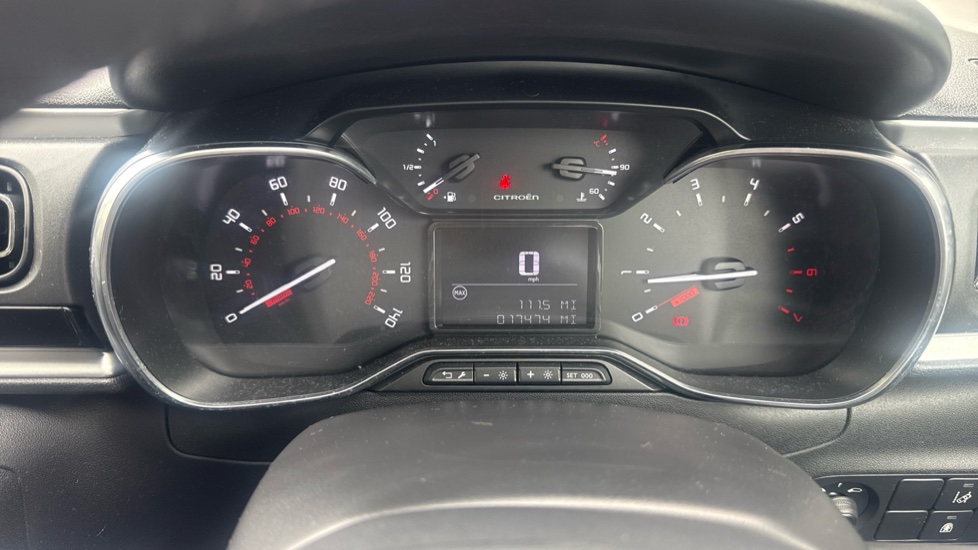 Citroen C3 1.2 PureTech 82 Flair 5dr Petrol Hatchback - Image 18