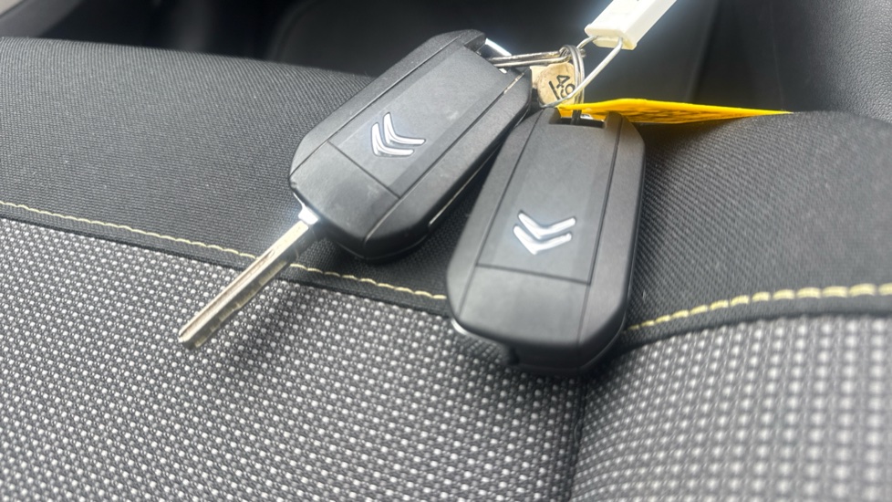 Citroen C3 1.2 PureTech 82 Flair 5dr Petrol Hatchback - Image 20