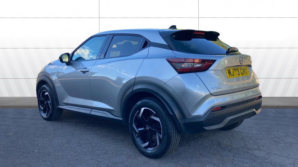 Nissan Juke 1.0 DiG-T 114 N-Connecta 5dr DCT Petrol Hatchback - Image 2