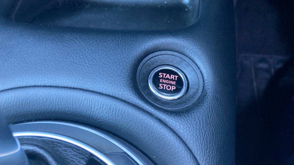 Nissan Juke 1.0 DiG-T 114 N-Connecta 5dr DCT Petrol Hatchback - Image 47