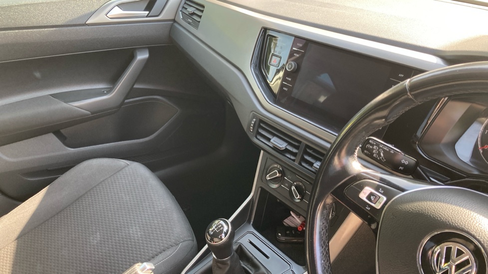 Volkswagen Polo 1.0 TSI 95 SE 5dr Petrol Hatchback - Image 14