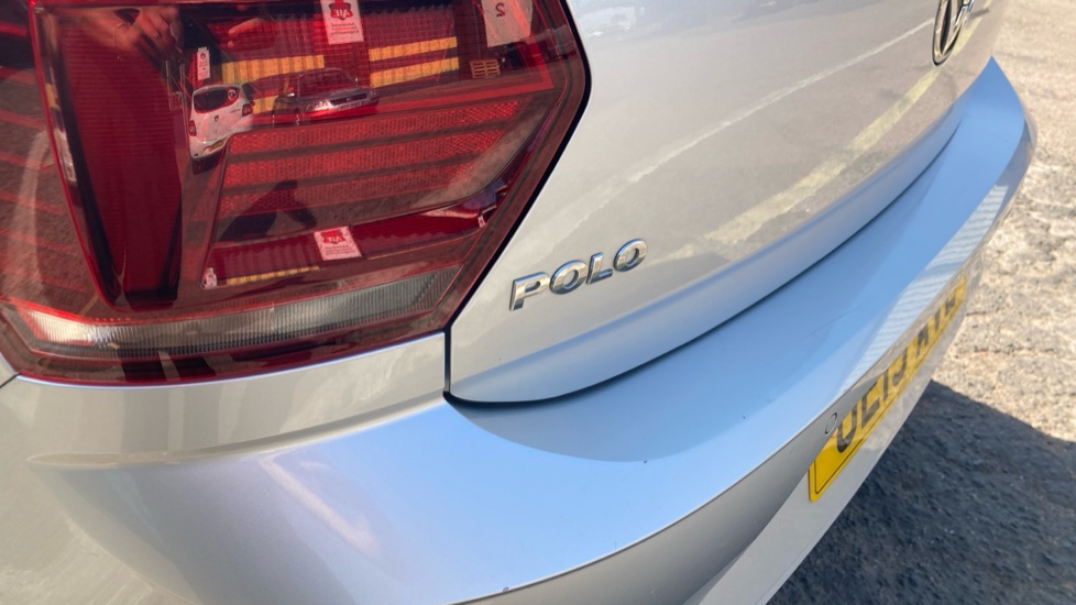 Volkswagen Polo 1.0 TSI 95 SE 5dr Petrol Hatchback - Image 34
