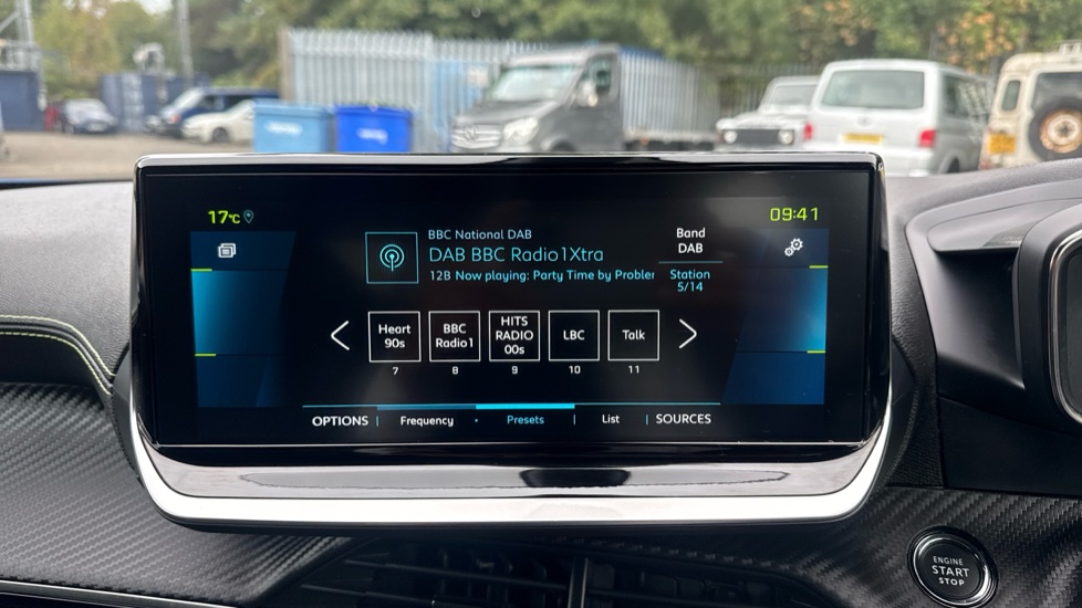 Peugeot 2008 100kW GT 50kWh 5dr Auto Electric Estate - Image 12
