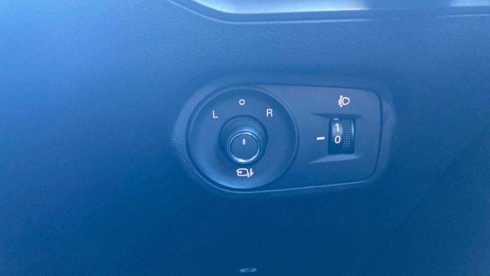 MG MG4 150kW Trophy EV Long Range 64kWh 5dr Auto Electric Hatchback - Image 39