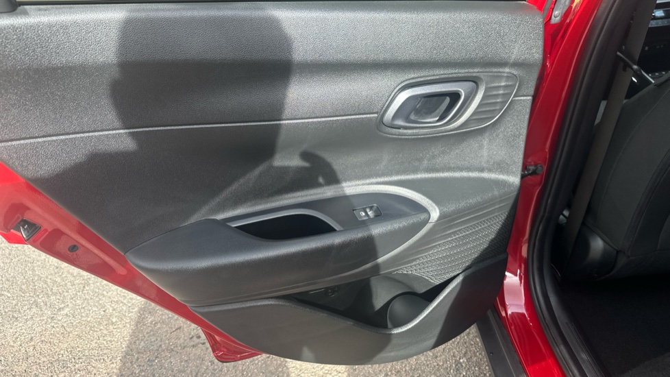 Hyundai BAYON 1.0 TGDi [120] 48V MHEV Premium 5dr DCT Petrol Hatchback - Image 22