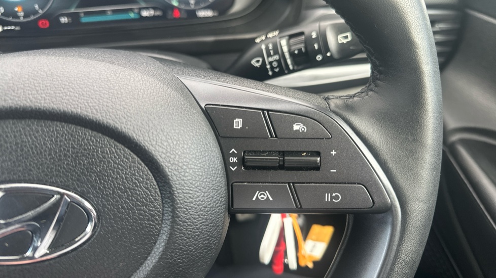 Hyundai BAYON 1.0 TGDi [120] 48V MHEV Premium 5dr DCT Petrol Hatchback - Image 27