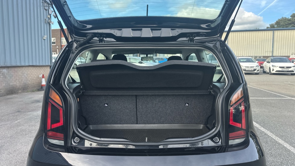 Volkswagen Up 1.0 Move Up 3dr Petrol Hatchback - Image 4
