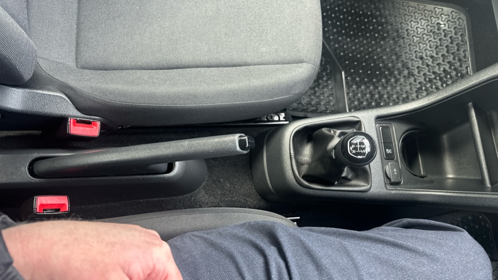Volkswagen Up 1.0 Move Up 3dr Petrol Hatchback - Image 34