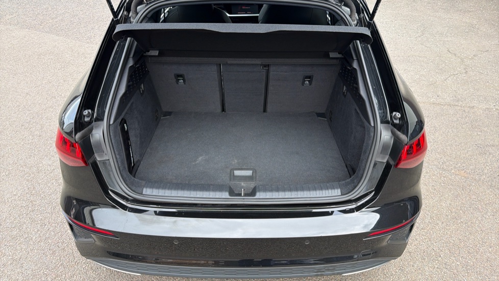 Audi A3 30 TFSI S Line 5dr S Tronic Petrol Hatchback - Image 4