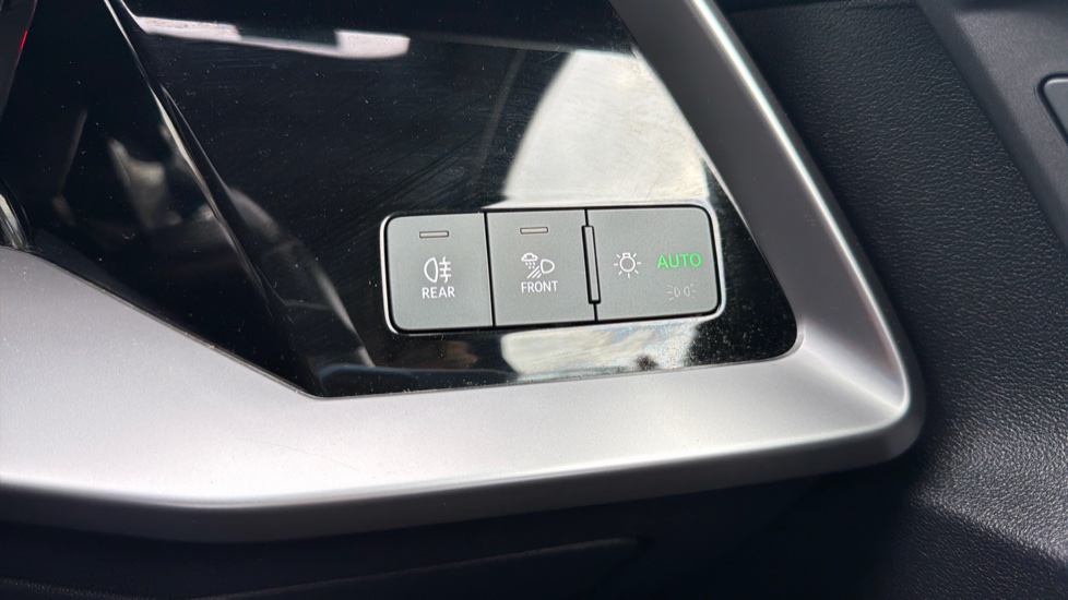 Audi A3 30 TFSI S Line 5dr S Tronic Petrol Hatchback - Image 23