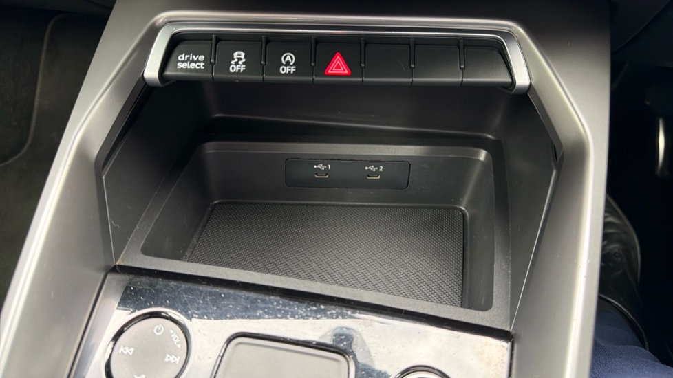 Audi A3 30 TFSI S Line 5dr S Tronic Petrol Hatchback - Image 36