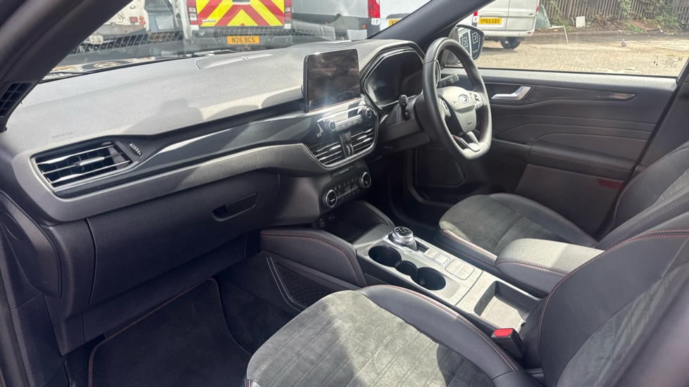 Ford Kuga 2.5 PHEV ST-Line X Edition 5dr CVT Estate - Image 9