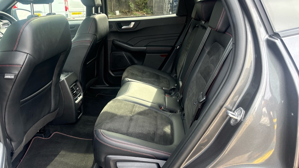 Ford Kuga 2.5 PHEV ST-Line X Edition 5dr CVT Estate - Image 16