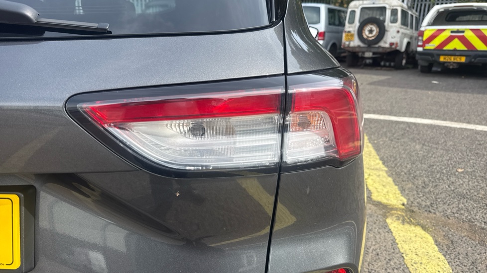 Ford Kuga 2.5 PHEV ST-Line X Edition 5dr CVT Estate - Image 27
