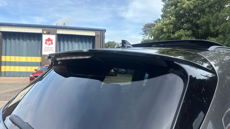 Ford Kuga 2.5 PHEV ST-Line X Edition 5dr CVT Estate - Image 32