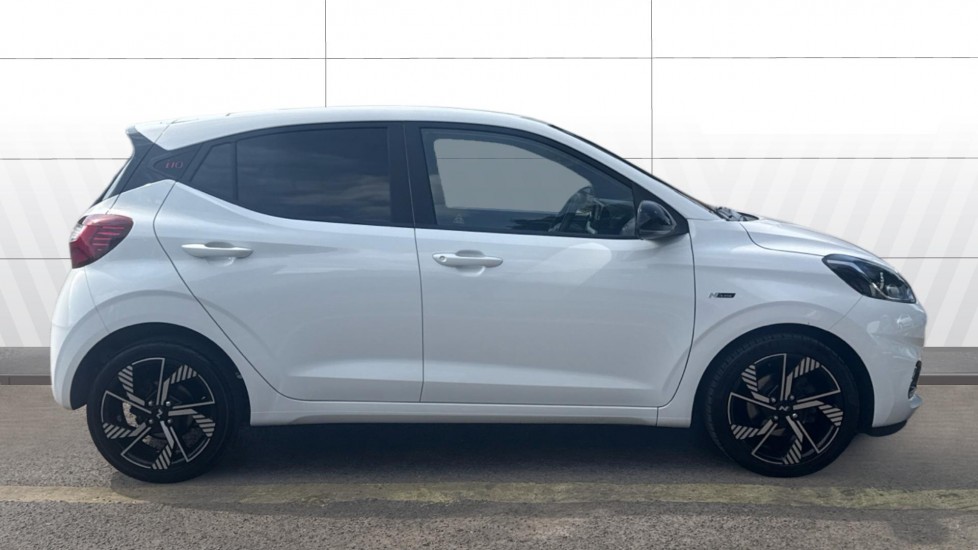 Hyundai i10 1.0 T-GDi N Line 5dr Petrol Hatchback - Image 5