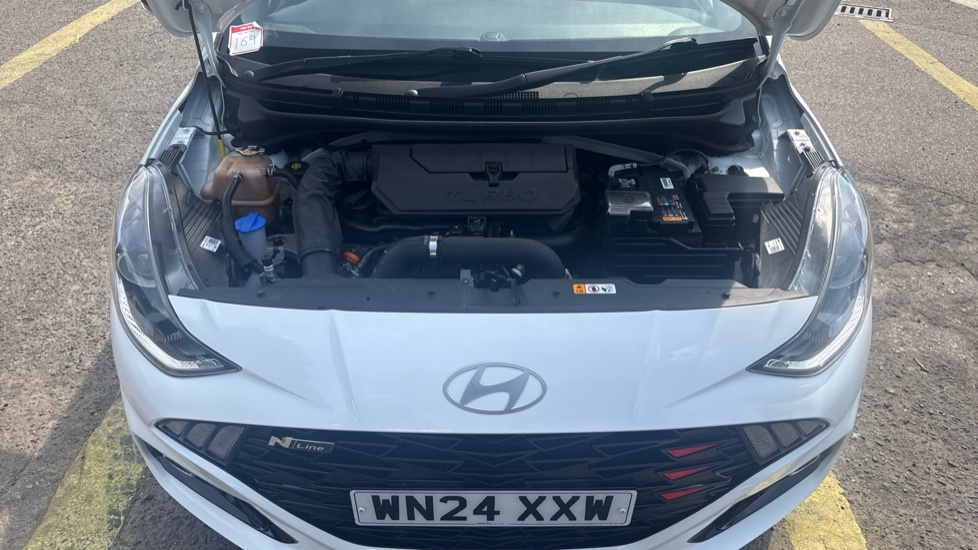 Hyundai i10 1.0 T-GDi N Line 5dr Petrol Hatchback - Image 8