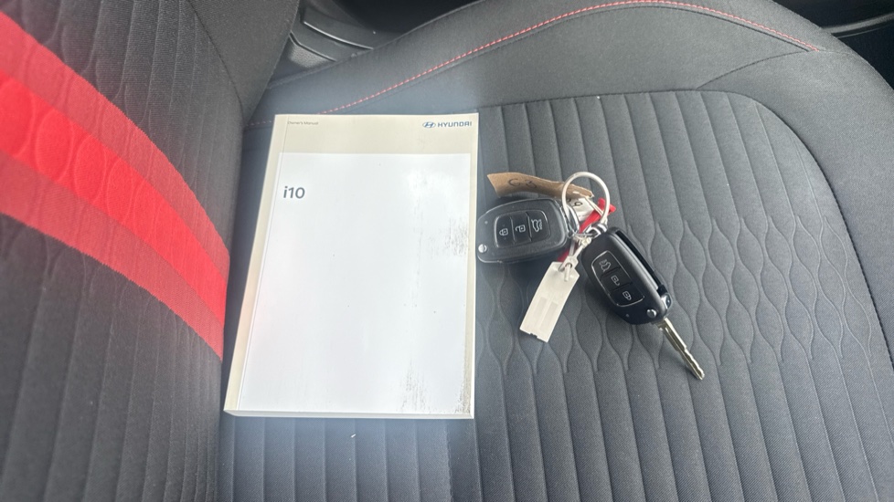 Hyundai i10 1.0 T-GDi N Line 5dr Petrol Hatchback - Image 19
