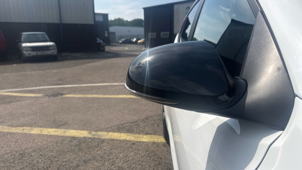 Hyundai i10 1.0 T-GDi N Line 5dr Petrol Hatchback - Image 25