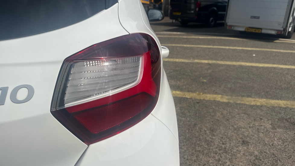 Hyundai i10 1.0 T-GDi N Line 5dr Petrol Hatchback - Image 27