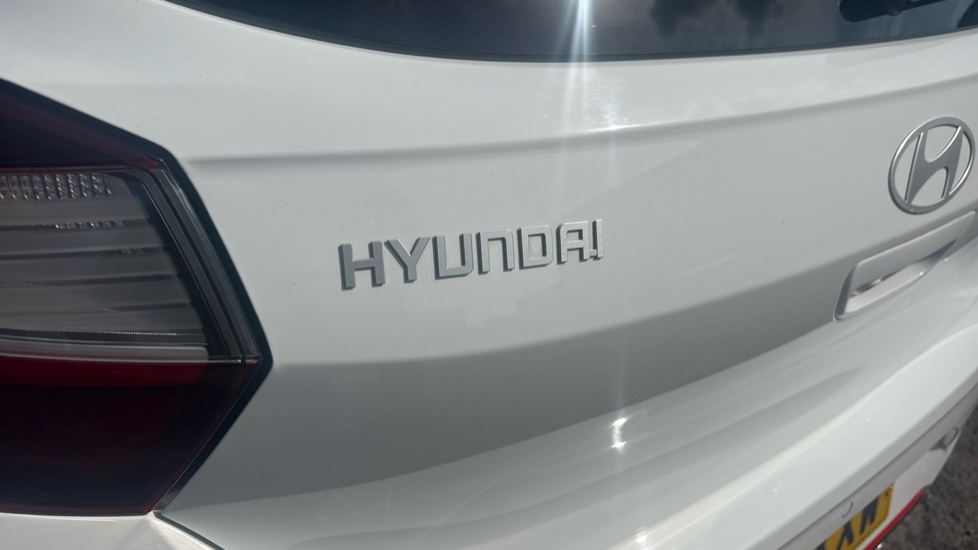 Hyundai i10 1.0 T-GDi N Line 5dr Petrol Hatchback - Image 28