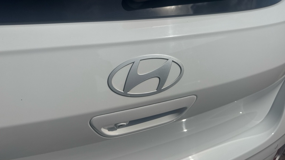 Hyundai i10 1.0 T-GDi N Line 5dr Petrol Hatchback - Image 29