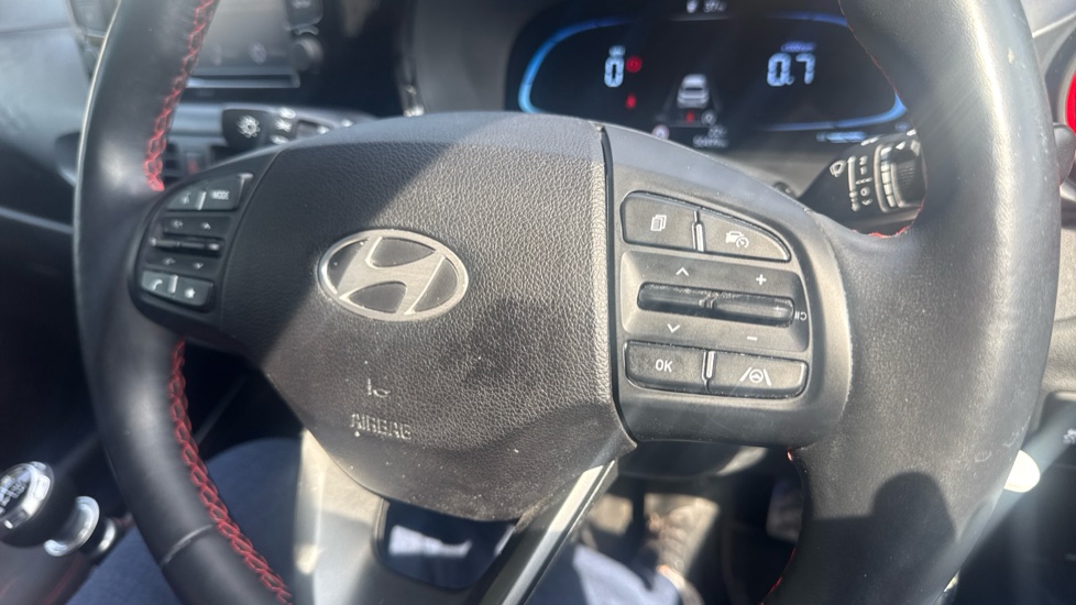 Hyundai i10 1.0 T-GDi N Line 5dr Petrol Hatchback - Image 35