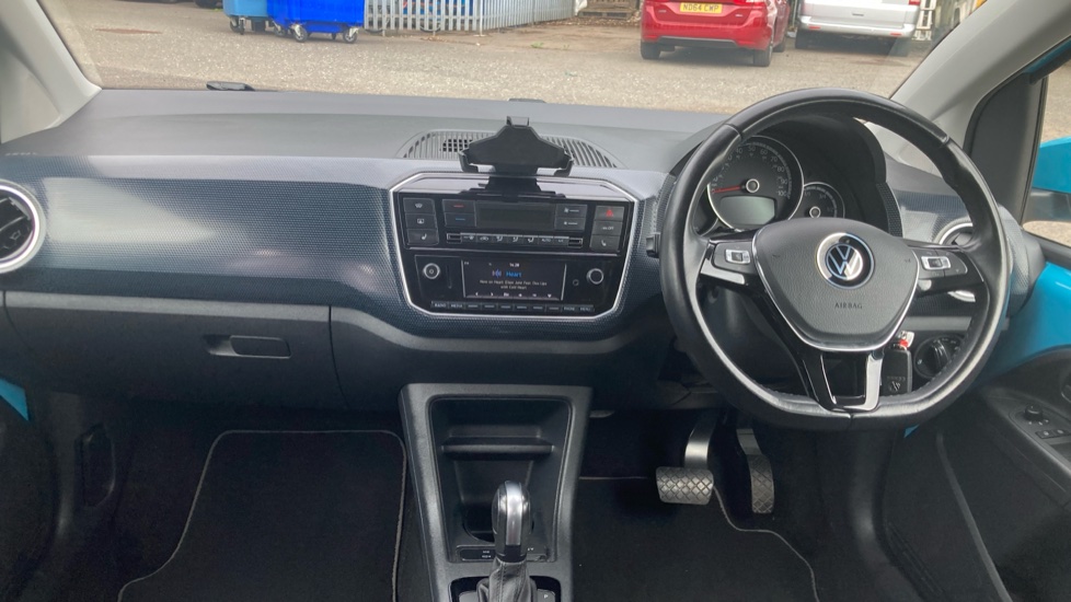 Volkswagen Up 60kW E-Up 32kWh 5dr Auto Electric Hatchback - Image 10