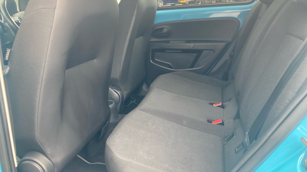 Volkswagen Up 60kW E-Up 32kWh 5dr Auto Electric Hatchback - Image 16