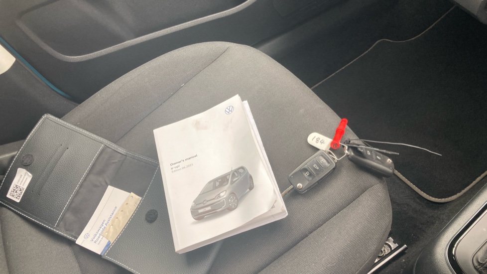 Volkswagen Up 60kW E-Up 32kWh 5dr Auto Electric Hatchback - Image 19