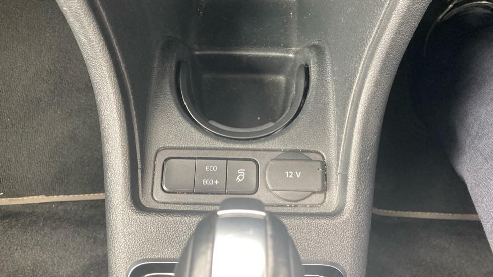 Volkswagen Up 60kW E-Up 32kWh 5dr Auto Electric Hatchback - Image 34