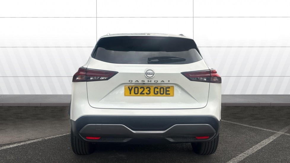 Nissan Qashqai 1.3 DiG-T MH N-Connecta 5dr Petrol Hatchback - Image 6
