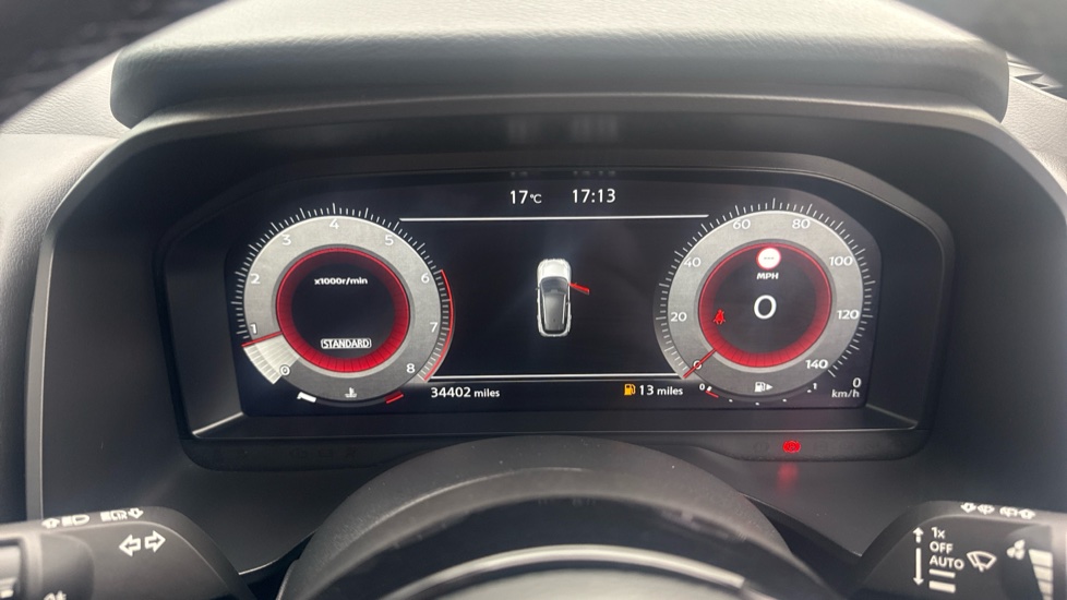 Nissan Qashqai 1.3 DiG-T MH N-Connecta 5dr Petrol Hatchback - Image 18