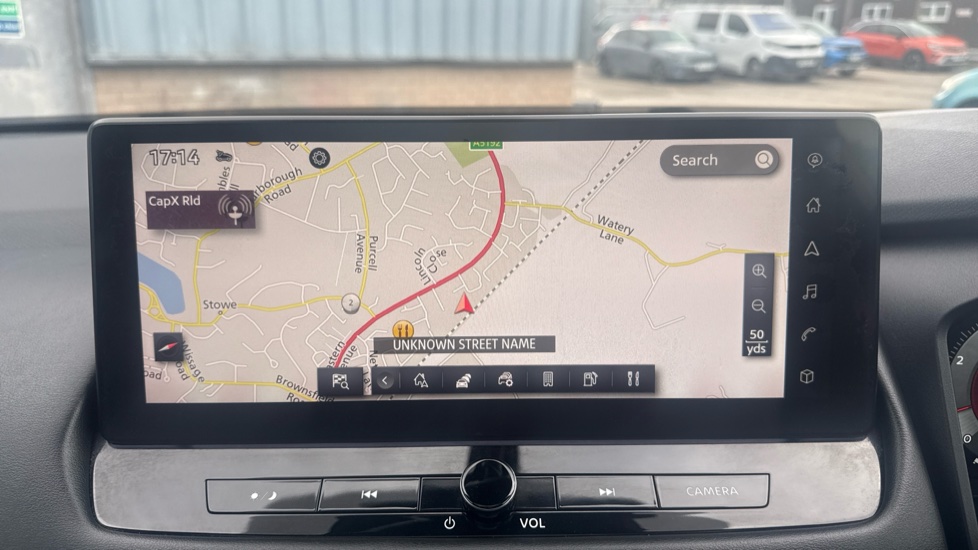 Nissan Qashqai 1.3 DiG-T MH N-Connecta 5dr Petrol Hatchback - Image 37