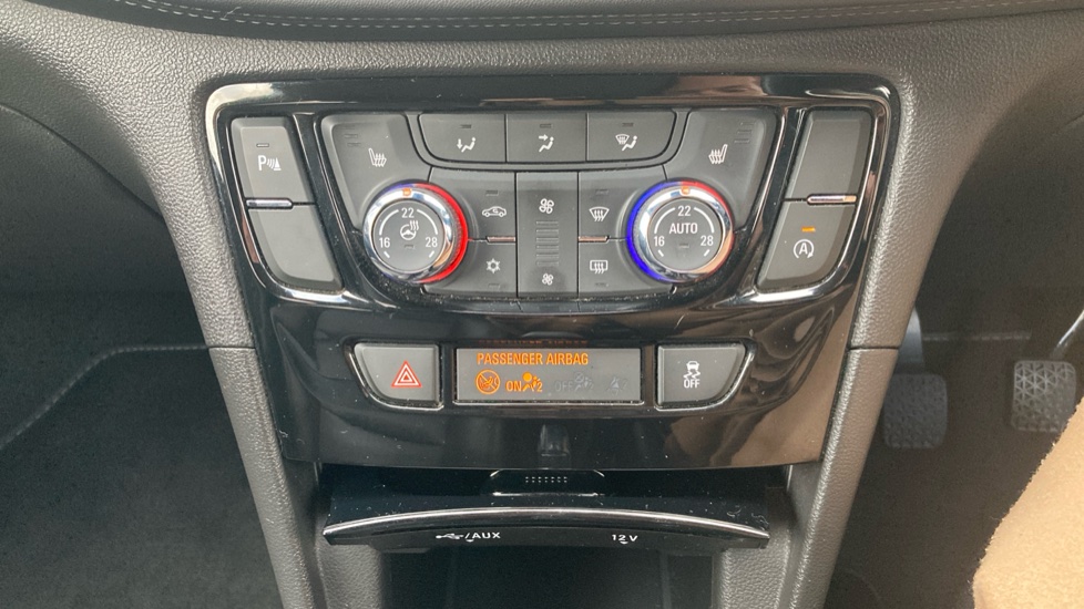 Vauxhall Mokka X 1.4T ecoTEC Elite 5dr Petrol Hatchback - Image 25