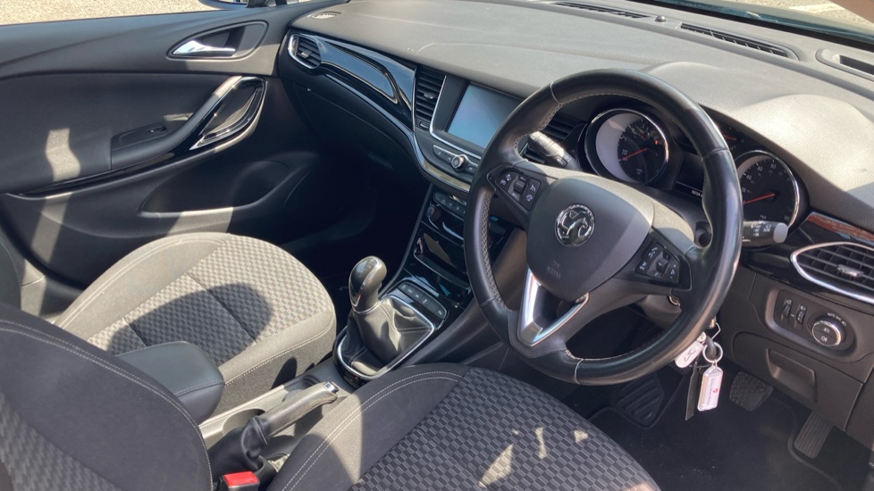 Vauxhall Astra 1.0T ecoTEC SRi 5dr Petrol Hatchback - Image 11