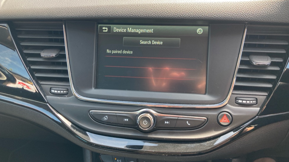 Vauxhall Astra 1.0T ecoTEC SRi 5dr Petrol Hatchback - Image 30