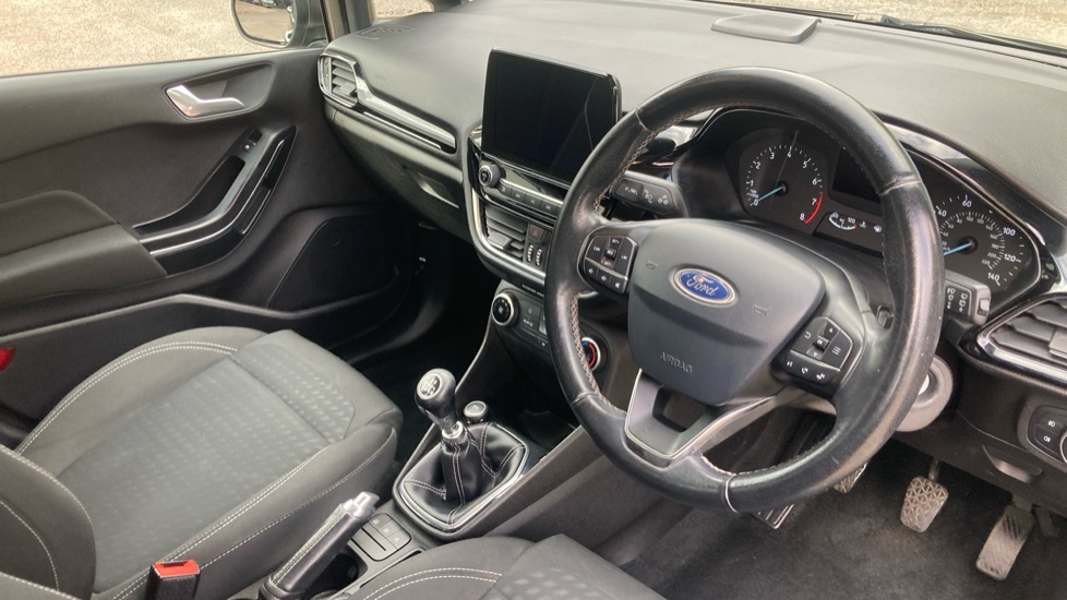 Ford Fiesta 1.0 EcoBoost Zetec 5dr Petrol Hatchback - Image 11