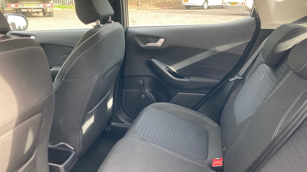 Ford Fiesta 1.0 EcoBoost Zetec 5dr Petrol Hatchback - Image 16