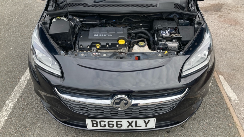 Vauxhall Corsa 1.4 Design 5dr Auto Petrol Hatchback - Image 8