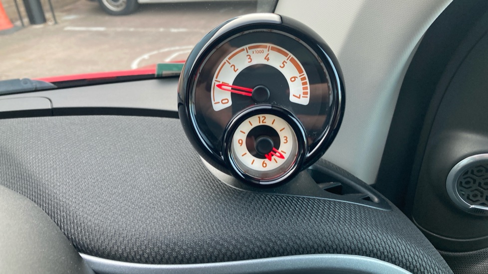 smart fortwo coupe 1.0 Prime Premium 2dr Auto Petrol Coupe - Image 39