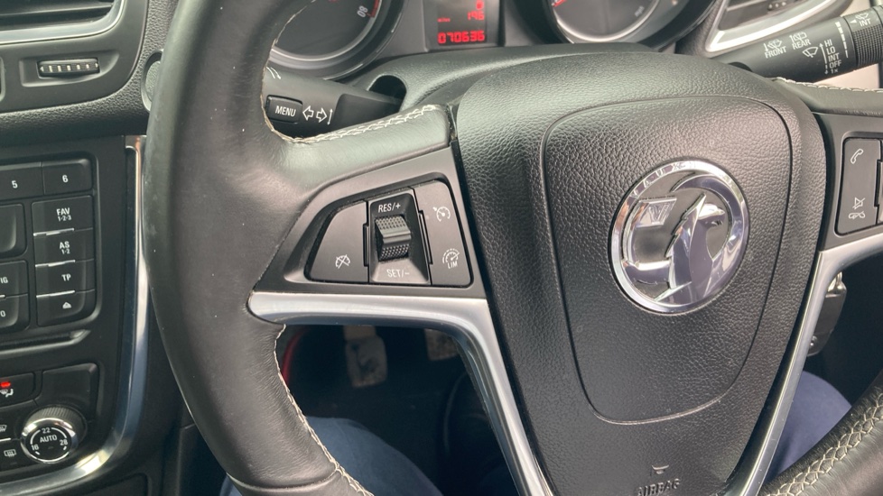 Vauxhall Mokka 1.6i Exclusiv 5dr Petrol Hatchback - Image 44