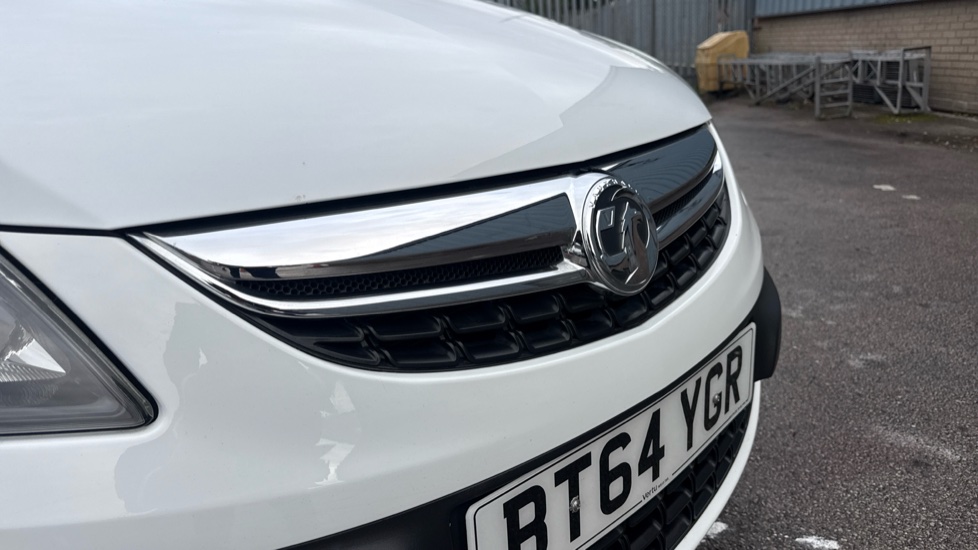 Vauxhall Corsa 1.4 Excite 3dr [AC] Petrol Hatchback - Image 22