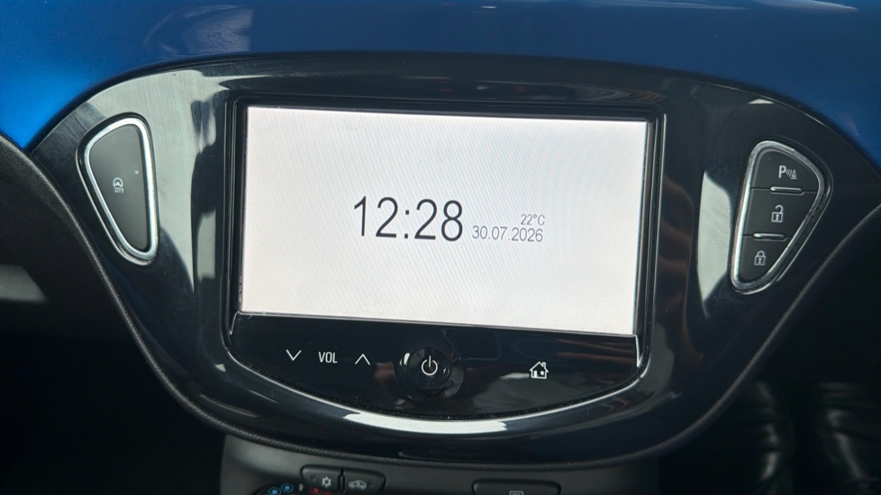 Vauxhall Adam 1.4i Rocks 3dr Petrol Hatchback - Image 12