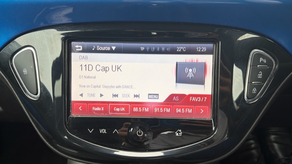 Vauxhall Adam 1.4i Rocks 3dr Petrol Hatchback - Image 30
