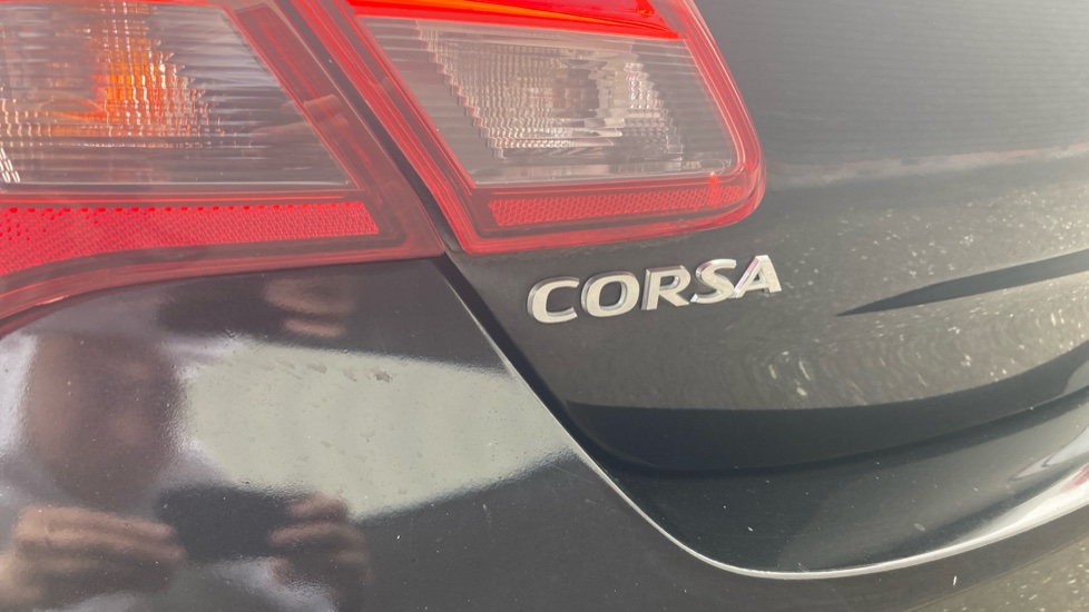 Vauxhall Corsa 1.4 SRi Vx-line Nav Black 5dr Petrol Hatchback - Image 29