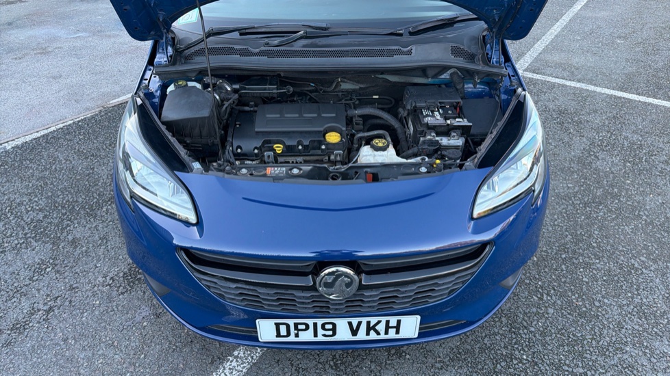 Vauxhall Corsa 1.4 Griffin 5dr Auto Petrol Hatchback - Image 8